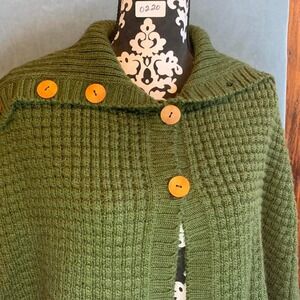 Green Shawl by Echo Button Accents One‎ Size